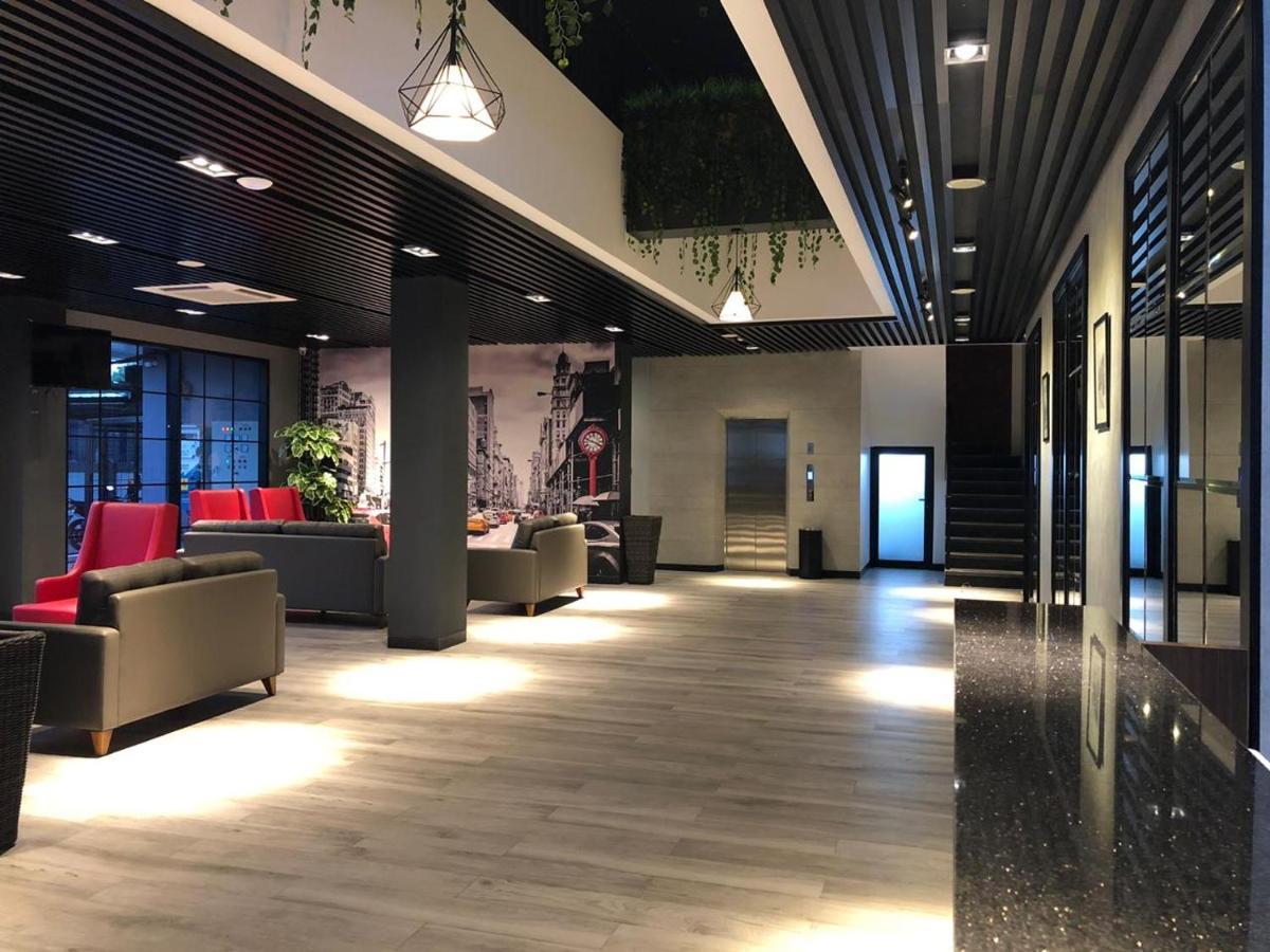 Grand Caman Hotel Бекаси Екстериор снимка